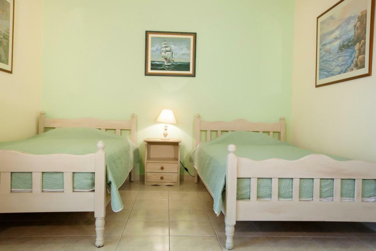 Filothei Apartments Mikrá Mandínia Extérieur photo