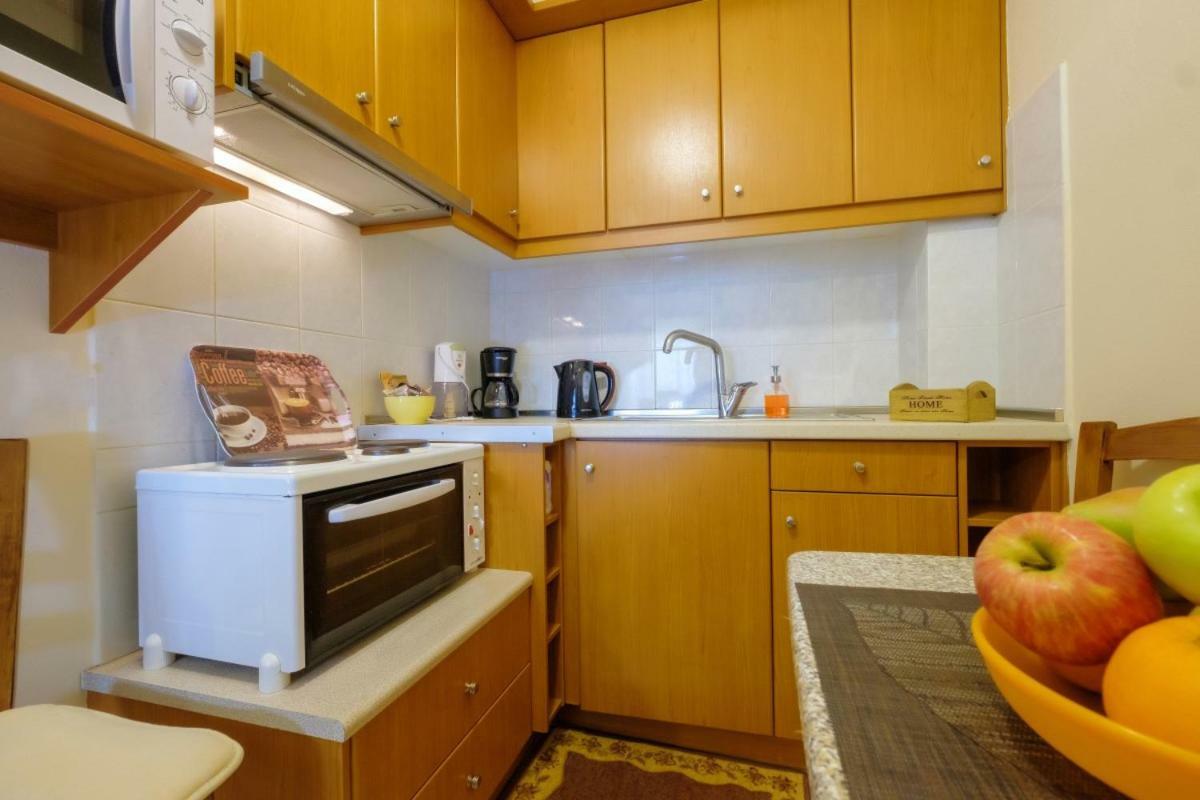 Filothei Apartments Mikrá Mandínia Extérieur photo